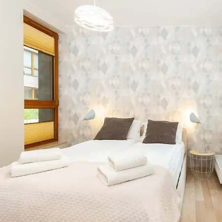 Luxury Front Park Sadowa With Terrace By Renters *