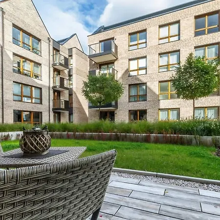 Апартаменты Luxury Front Park Sadowa With Terrace By Renters *